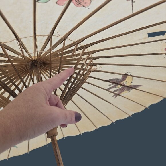 Vintage Asian Paper Parasol With Peacock & Floral Design - Picture 7 of 11